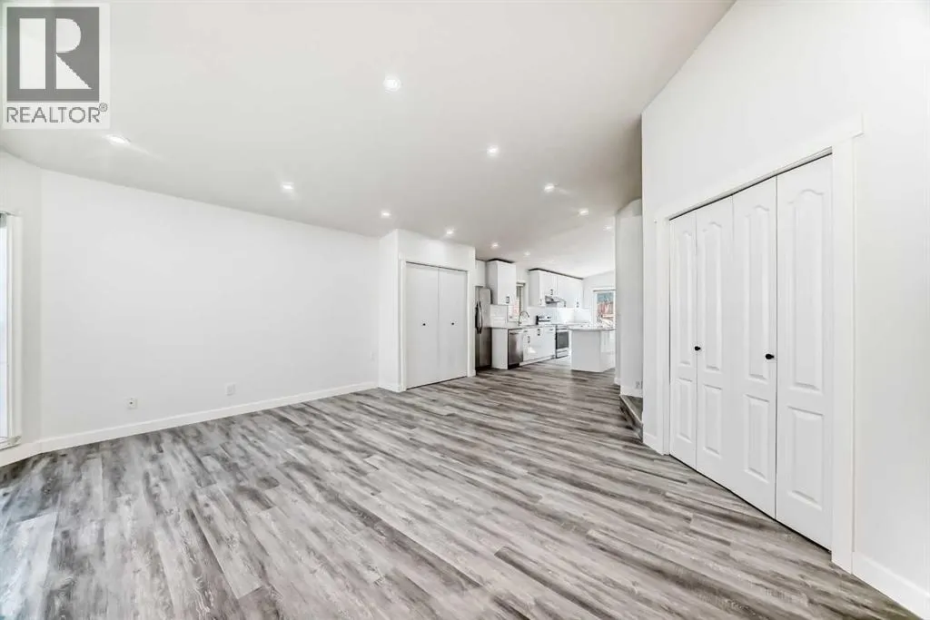96 Douglas Ridge Close SE