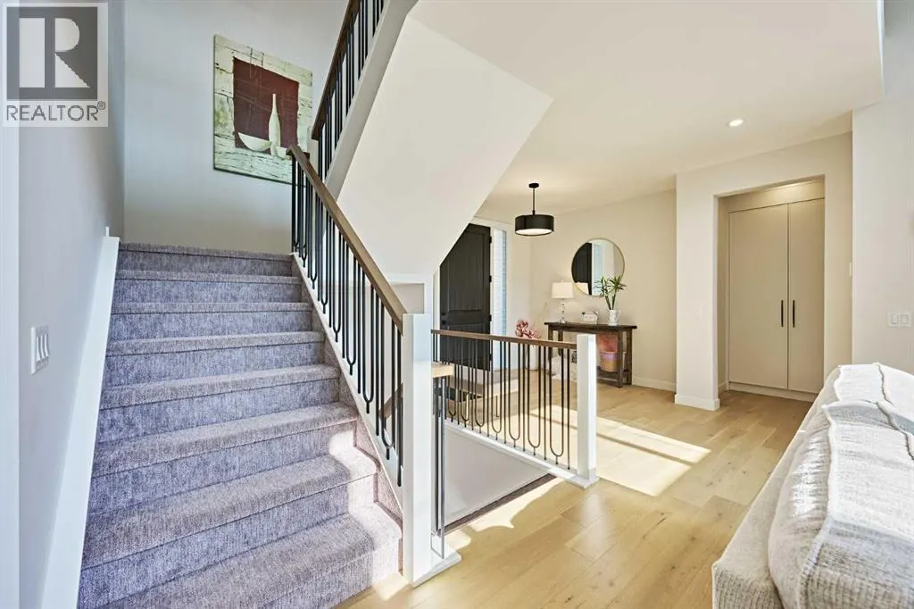 468 Discovery Place SW