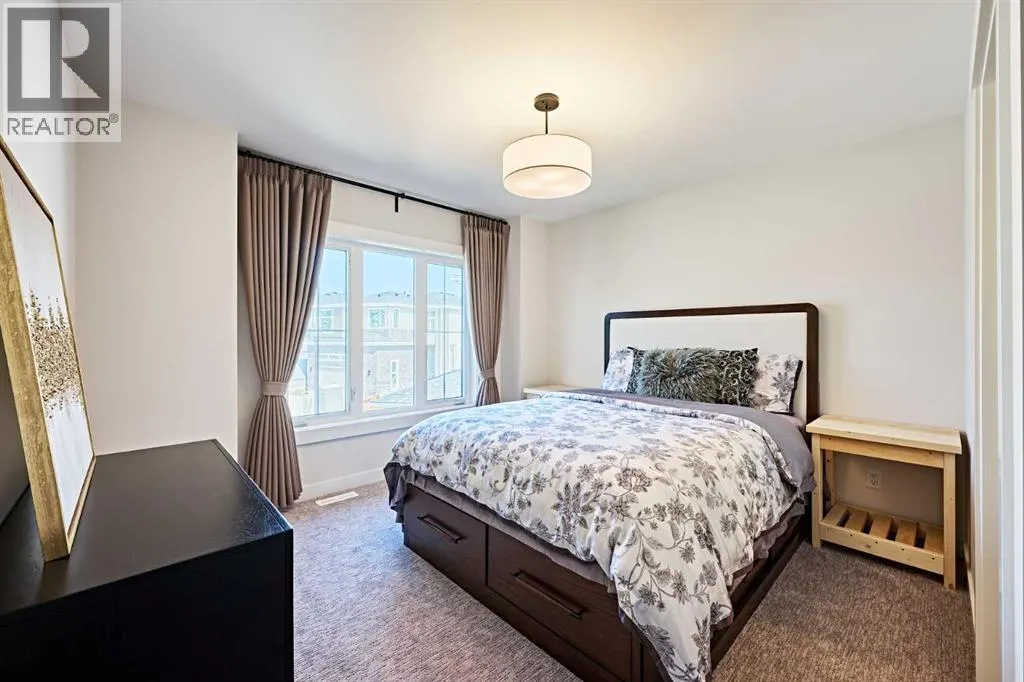 468 Discovery Place SW