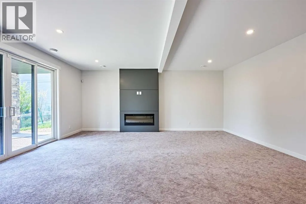 468 Discovery Place SW
