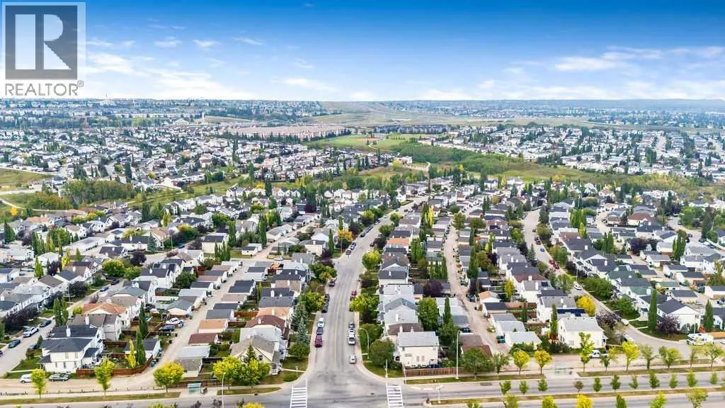 301 tuscany Drive NW