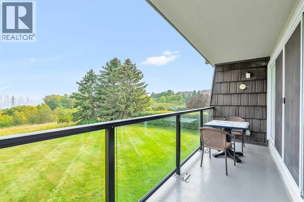 102, 516 Cedar Crescent SW