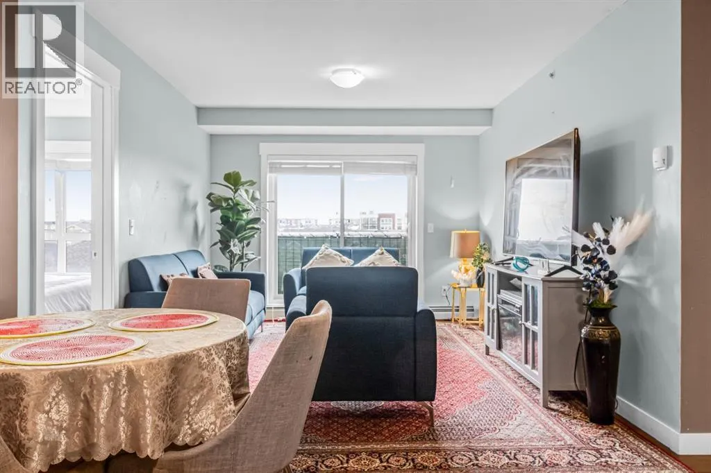 5404, 302 Skyview Ranch Drive NE