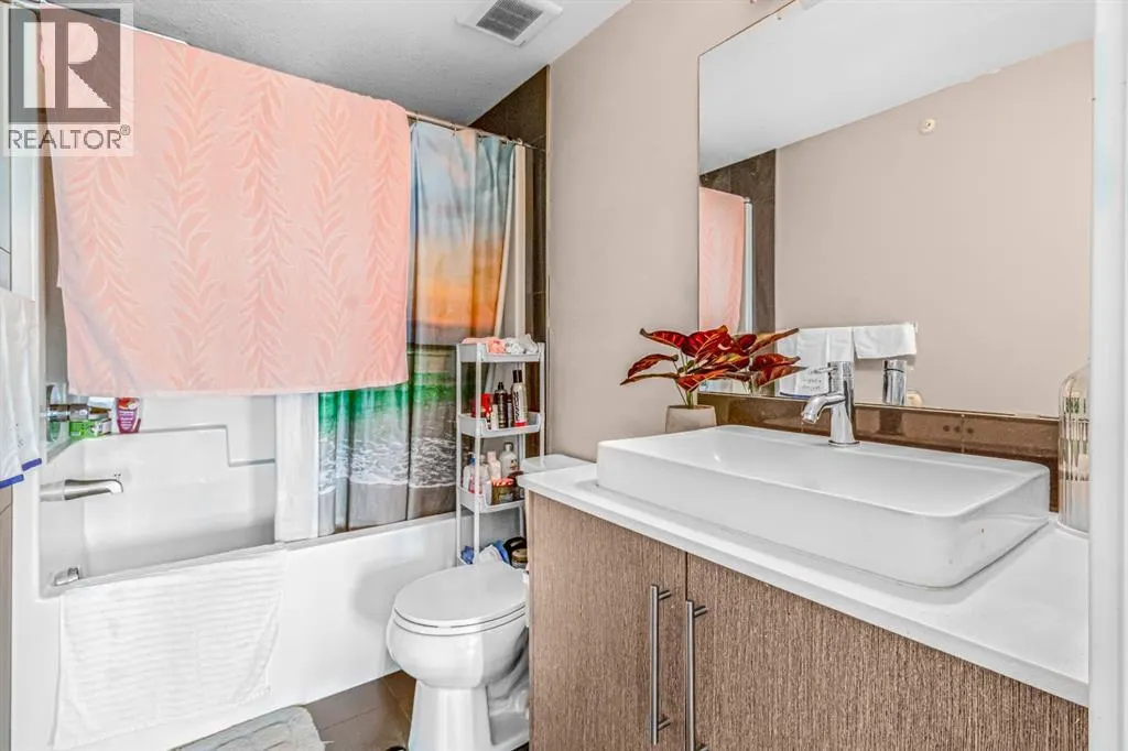 5404, 302 Skyview Ranch Drive NE