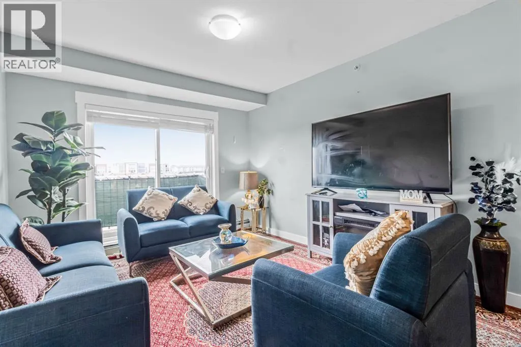 5404, 302 Skyview Ranch Drive NE