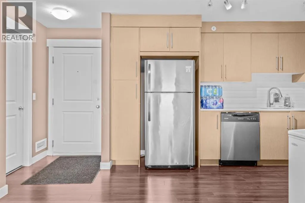 5404, 302 Skyview Ranch Drive NE