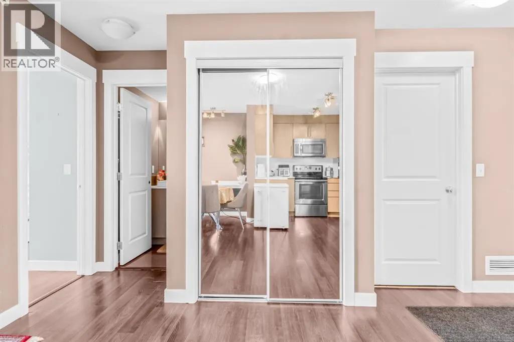 5404, 302 Skyview Ranch Drive NE