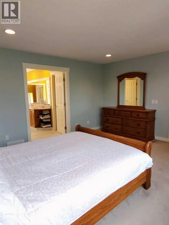 85 Tusslewood Heights NW