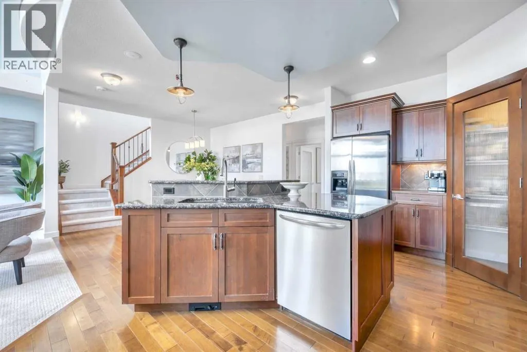 39 Crestridge Way SW