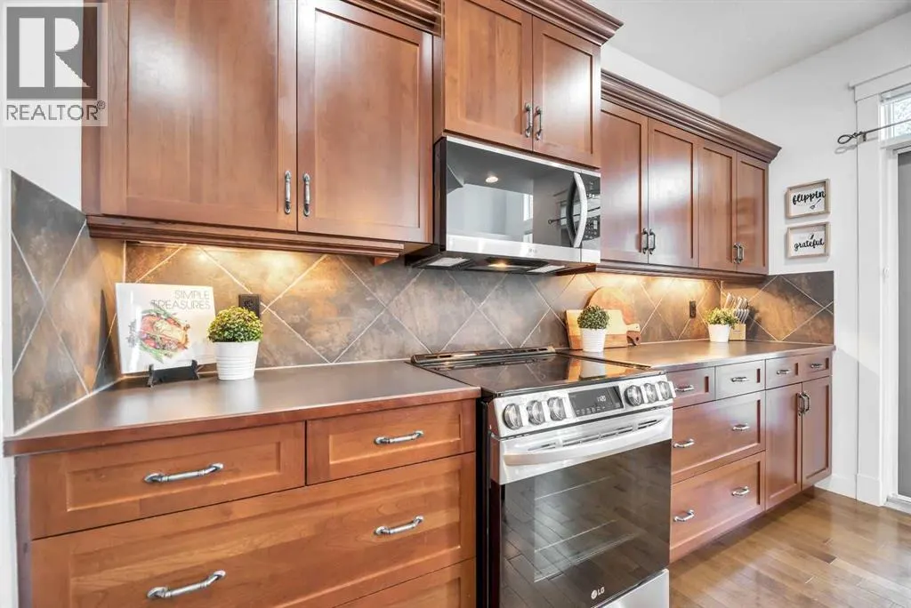 39 Crestridge Way SW