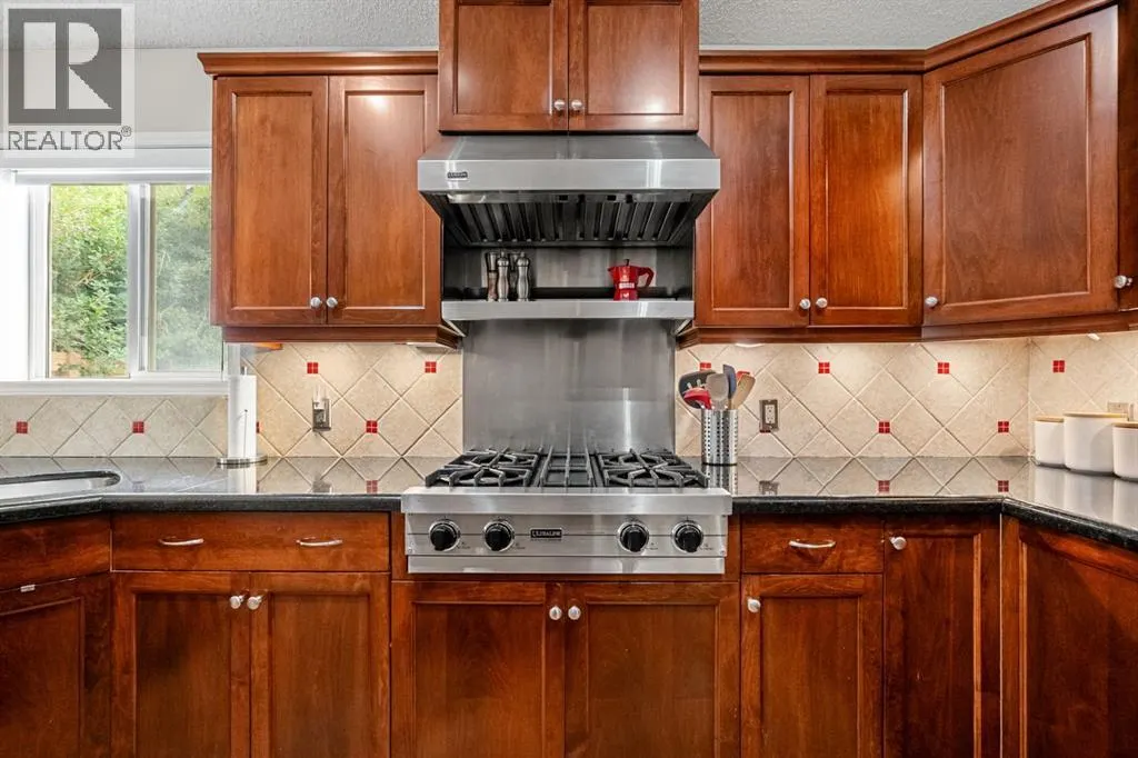 13015 Bonaventure Drive SE