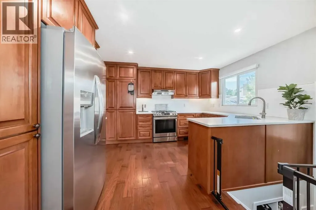424 Rundlehill Way NE