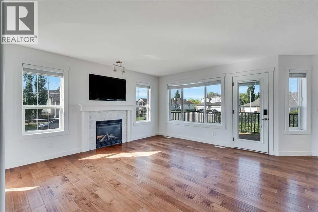 201 Crystalridge Rise