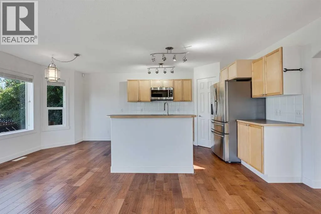 201 Crystalridge Rise