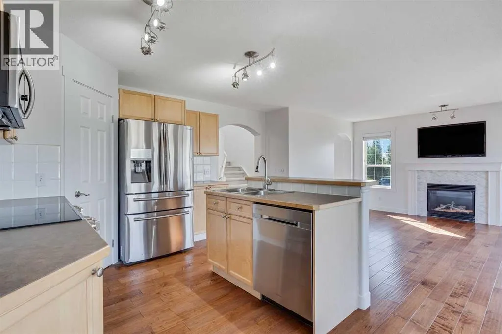 201 Crystalridge Rise