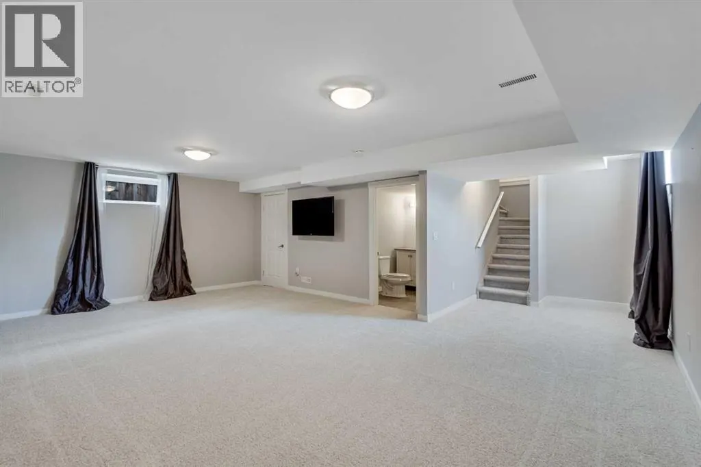 201 Crystalridge Rise