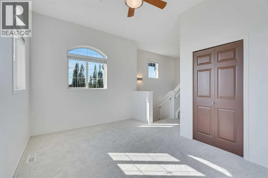 201 Crystalridge Rise
