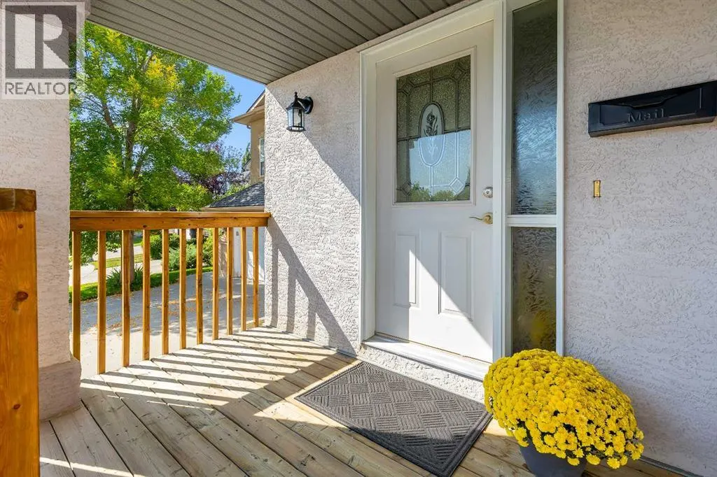 162 Harvest Grove Close NE