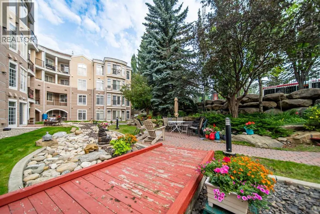222, 5201 Dalhousie Drive NW