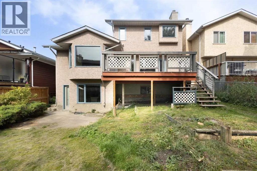 190 Riverside Circle SE