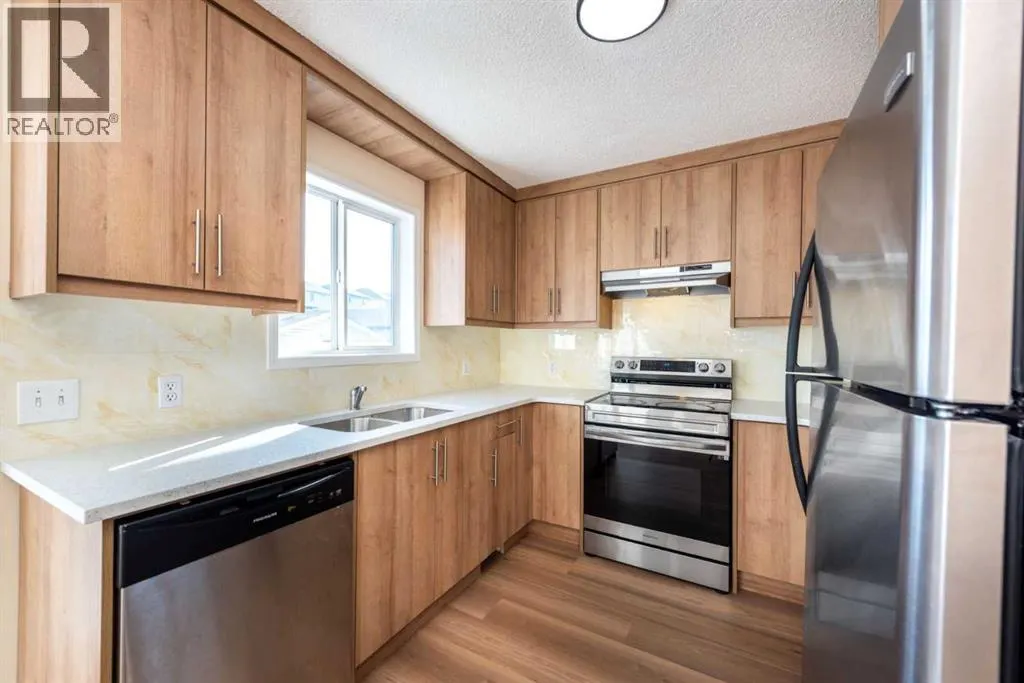 216 Hidden Hills Road NW