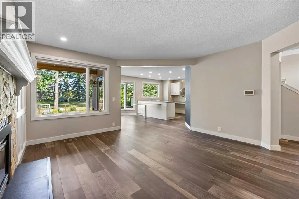 14 Douglasbank Drive SE