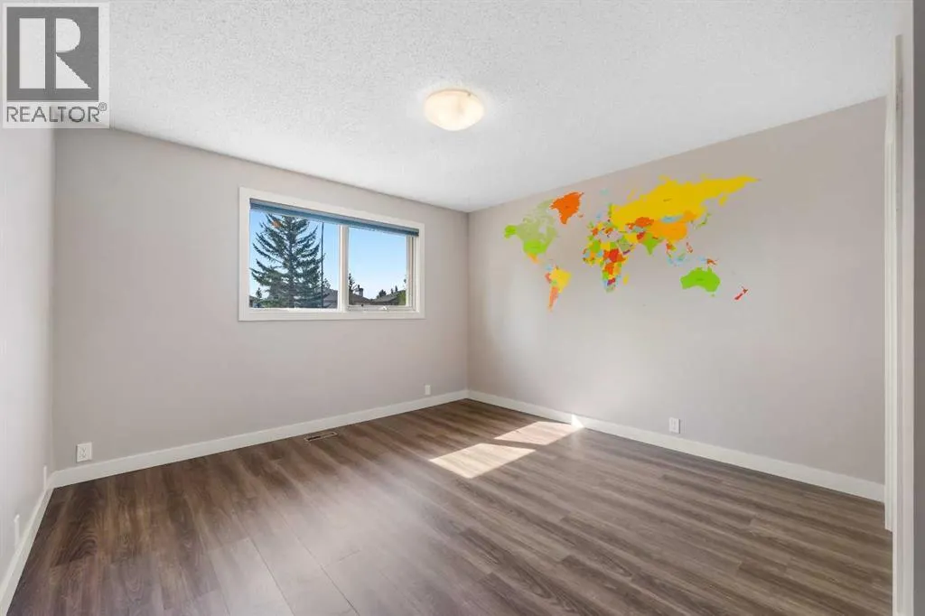 14 Douglasbank Drive SE