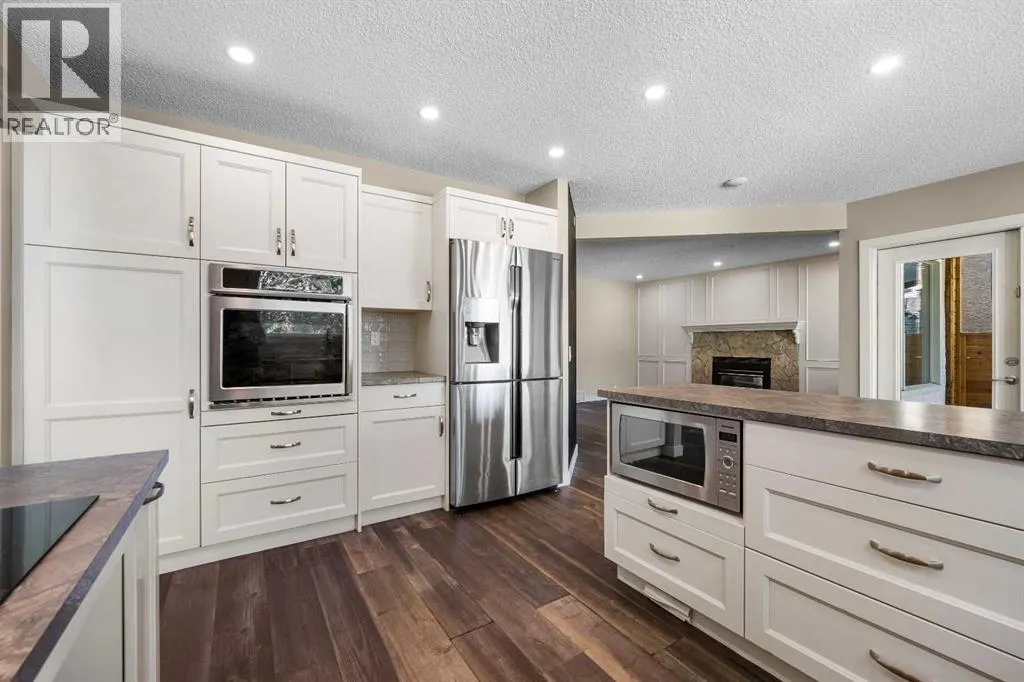 14 Douglasbank Drive SE