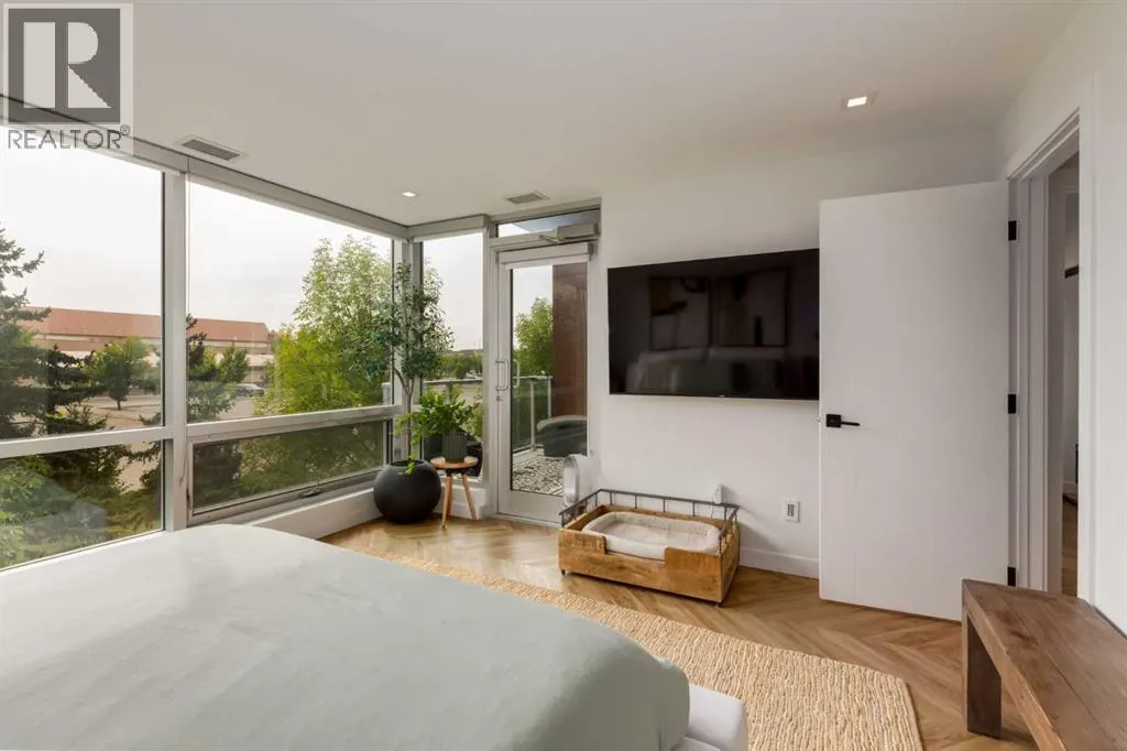 110, 8445 Broadcast Avenue SW