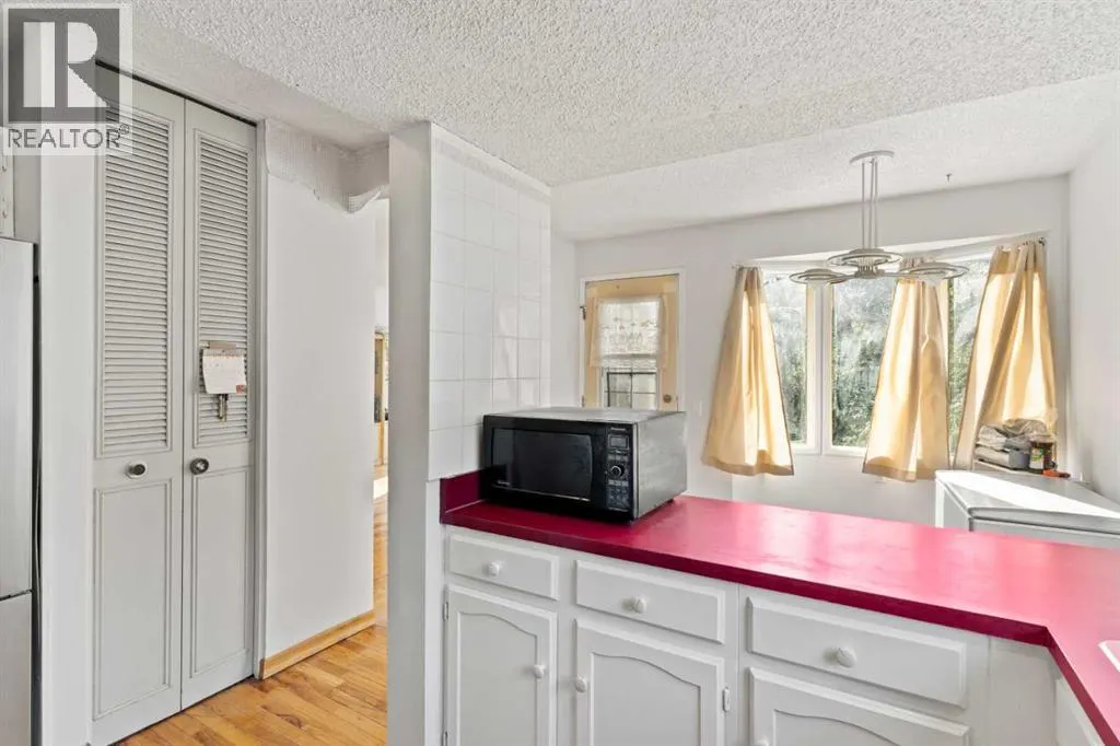 89 Edgedale Drive NW