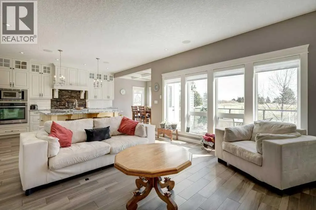 1233 Hillcrest Manor Estates