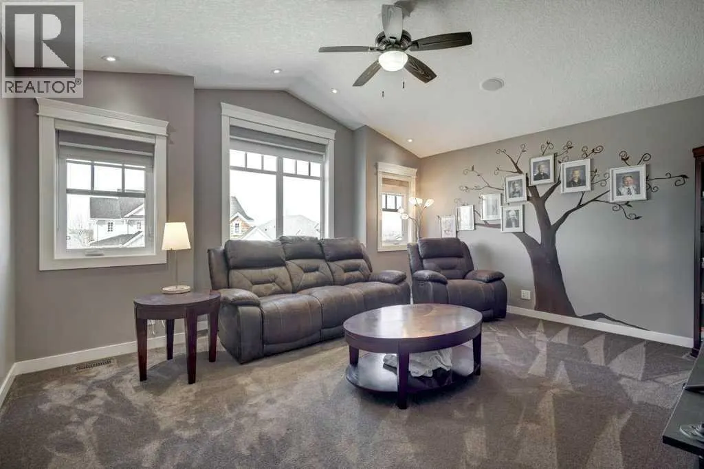 1233 Hillcrest Manor Estates