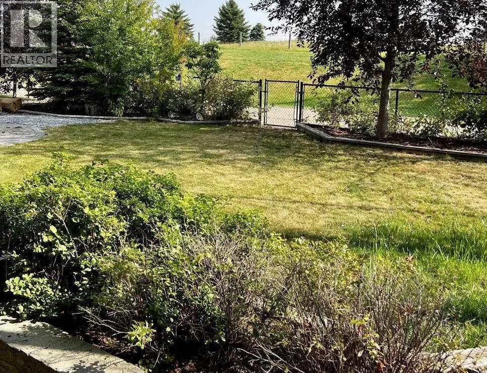 1233 Hillcrest Manor Estates
