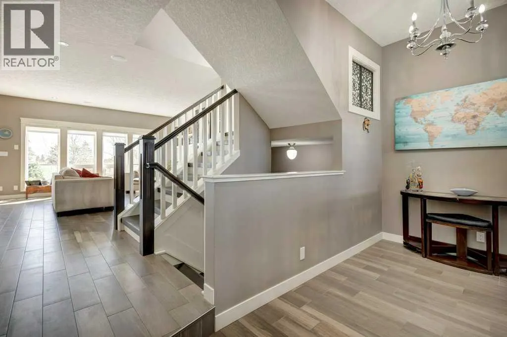1233 Hillcrest Manor Estates