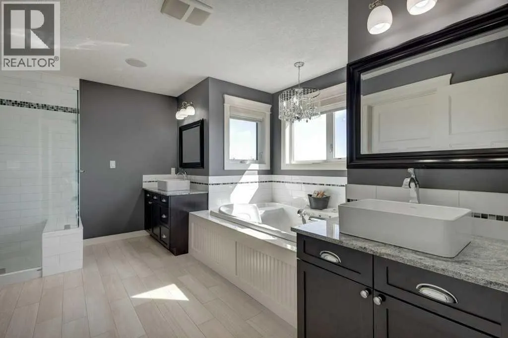 1233 Hillcrest Manor Estates