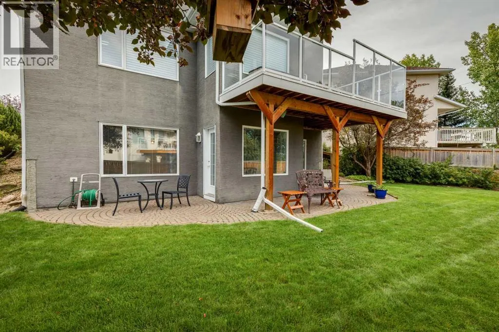 537 Sierra Madre Court SW