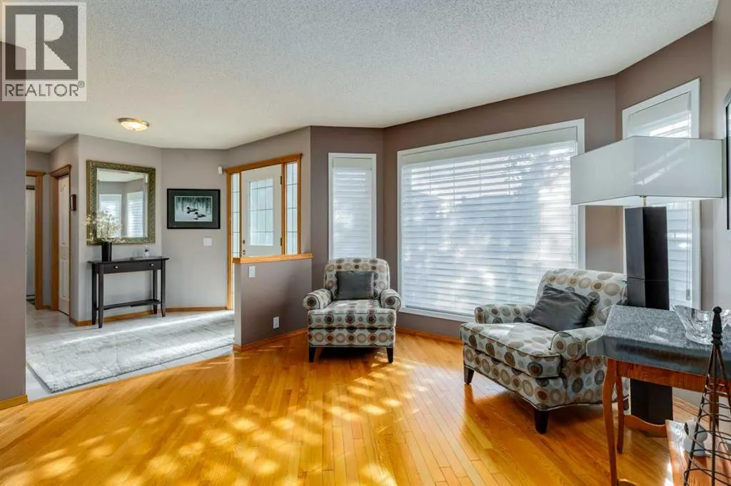 537 Sierra Madre Court SW