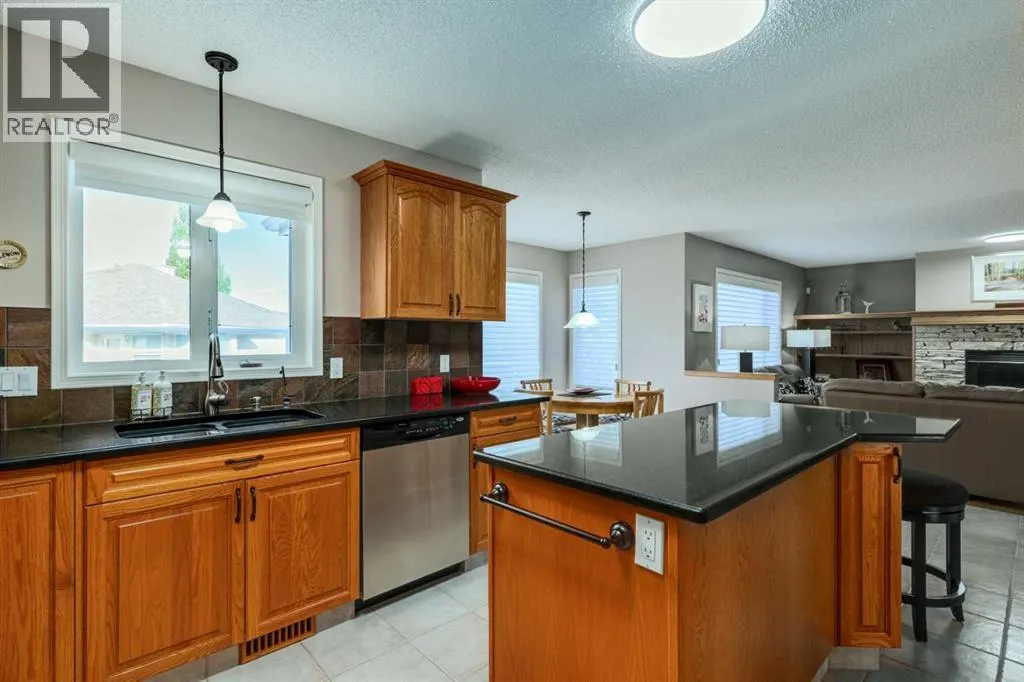 537 Sierra Madre Court SW
