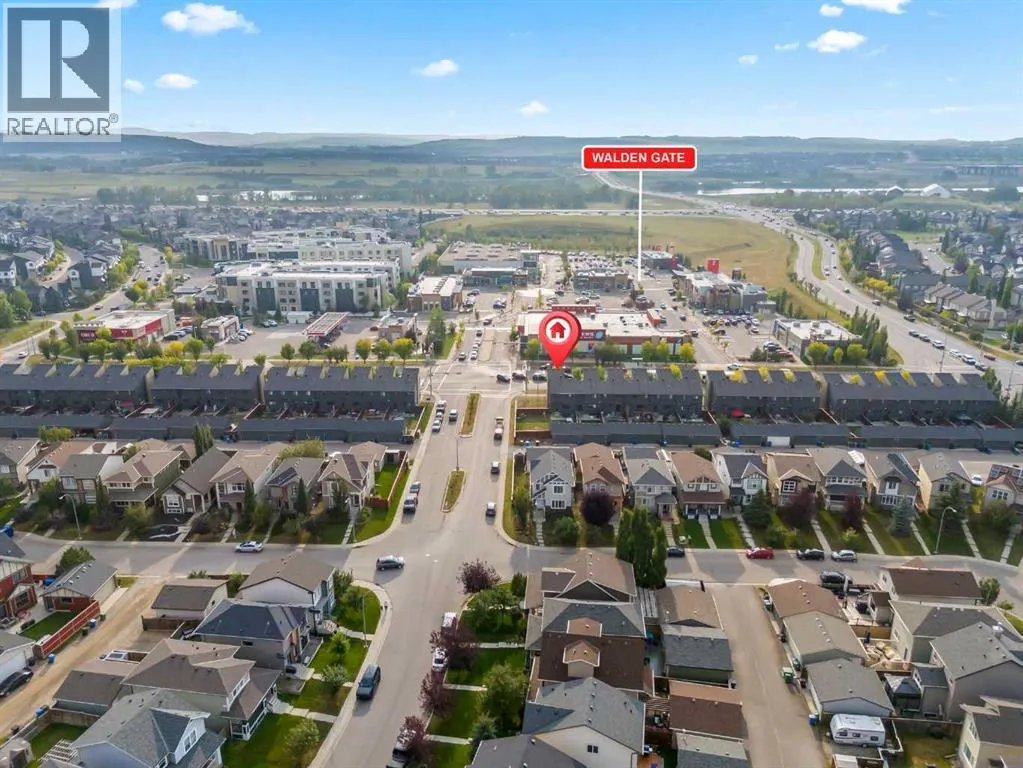 180 Walden Gate SE