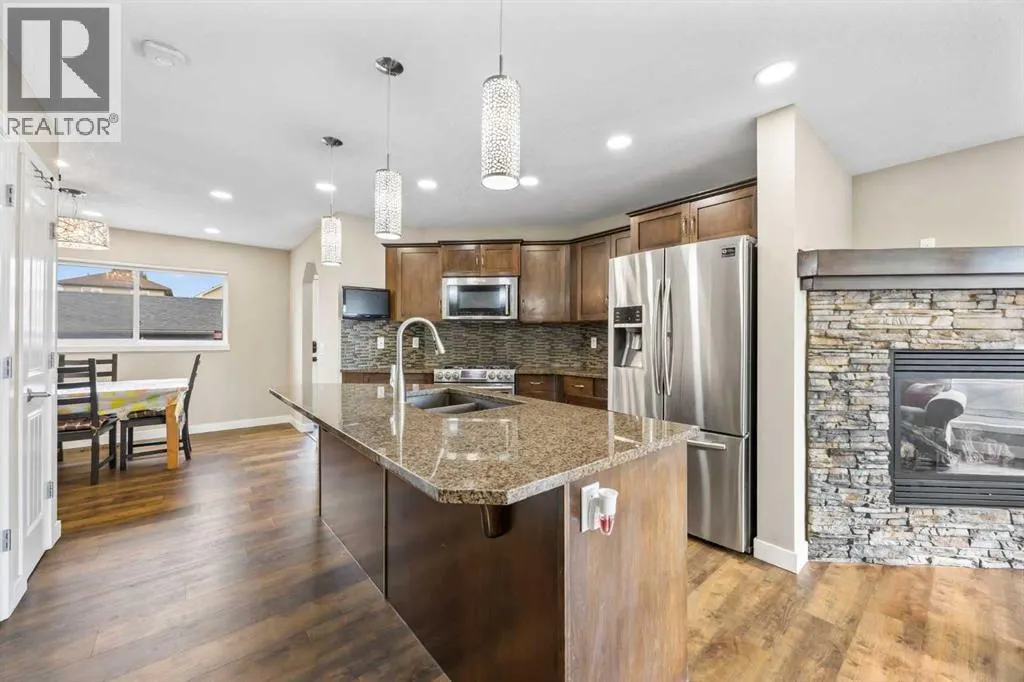 180 Walden Gate SE