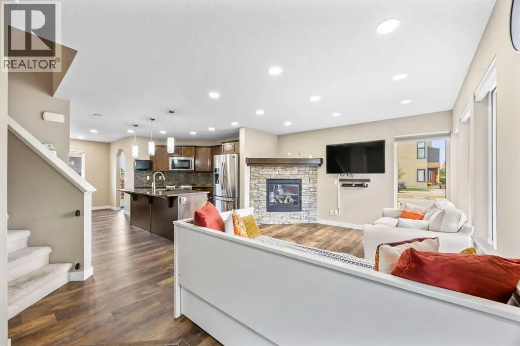 180 Walden Gate SE