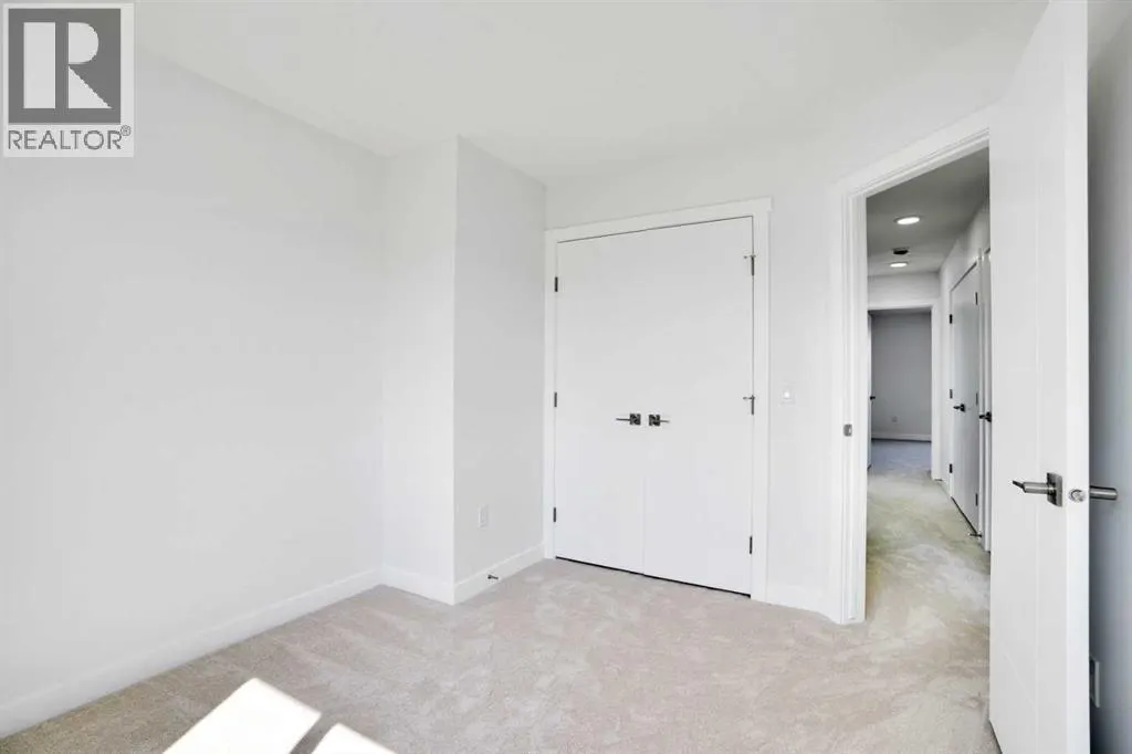 21 Cornerbrook Lane NE