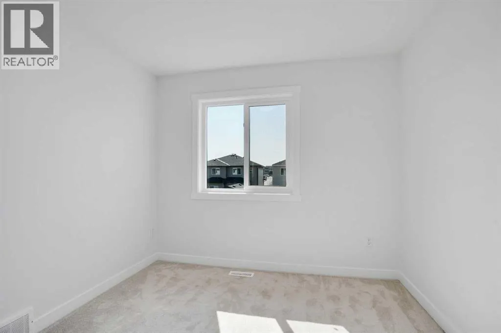 21 Cornerbrook Lane NE