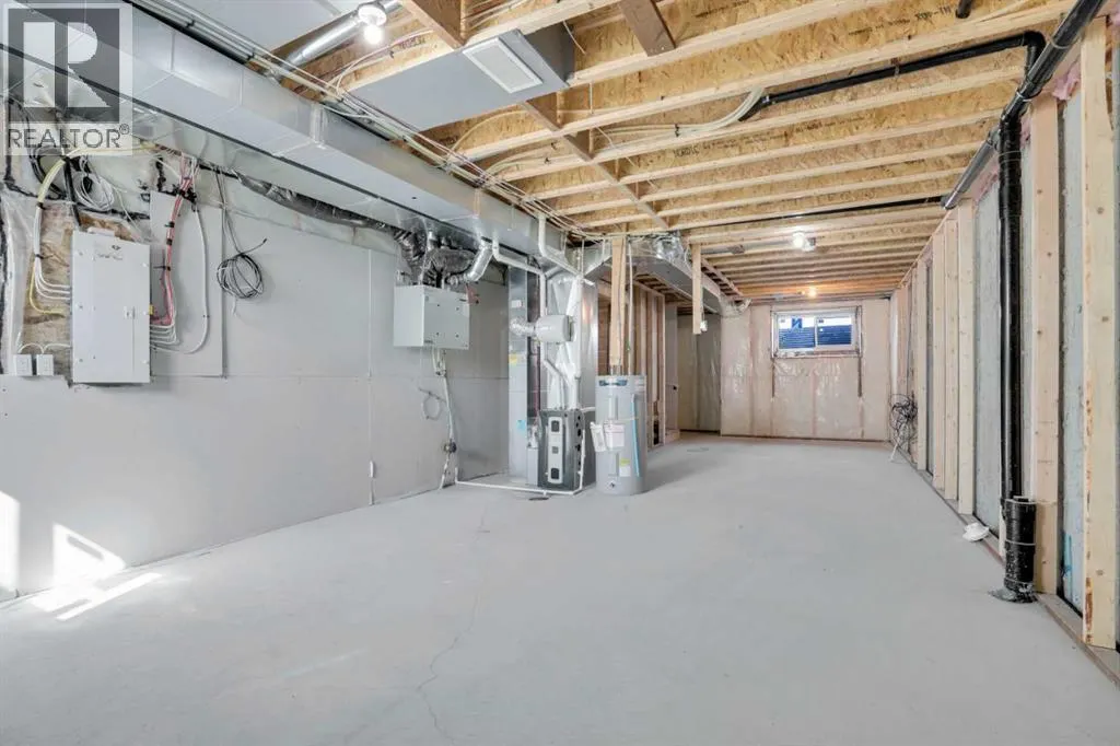 21 Cornerbrook Lane NE