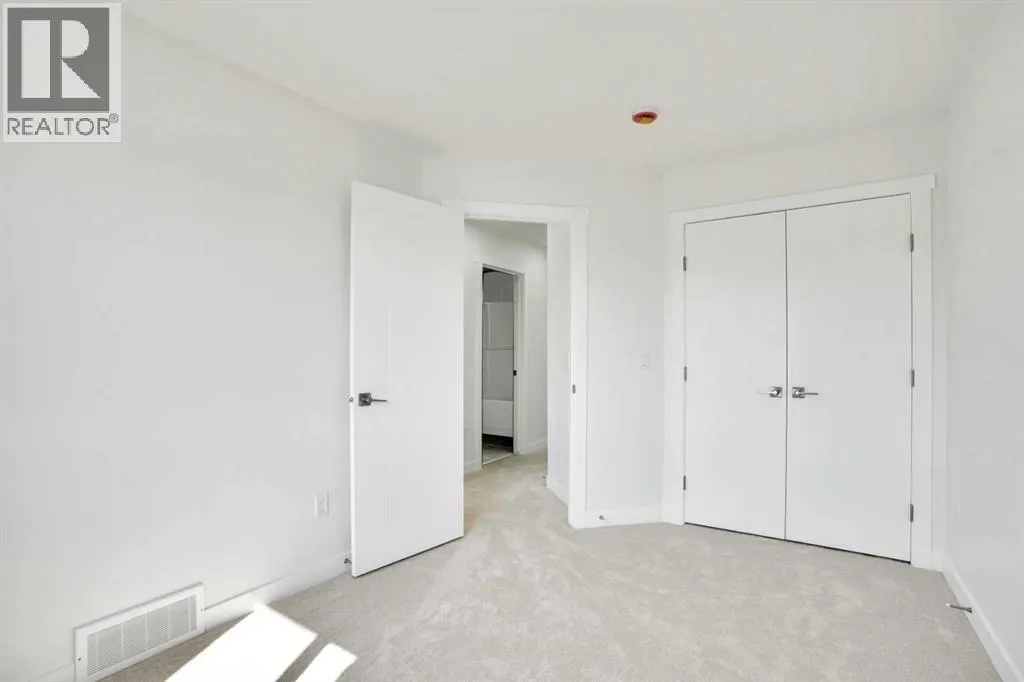 21 Cornerbrook Lane NE