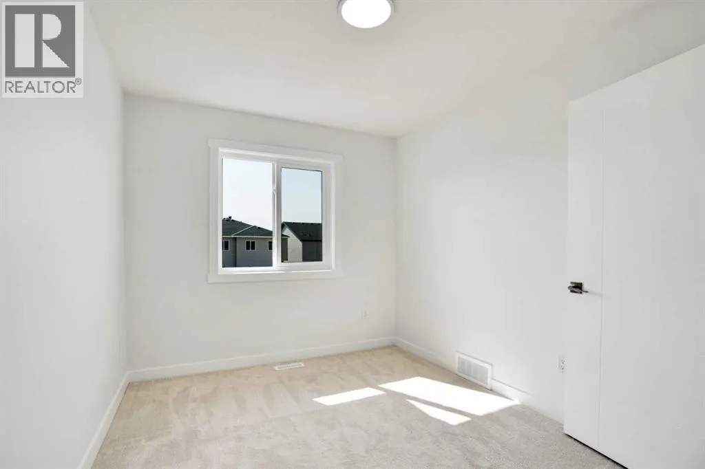 21 Cornerbrook Lane NE