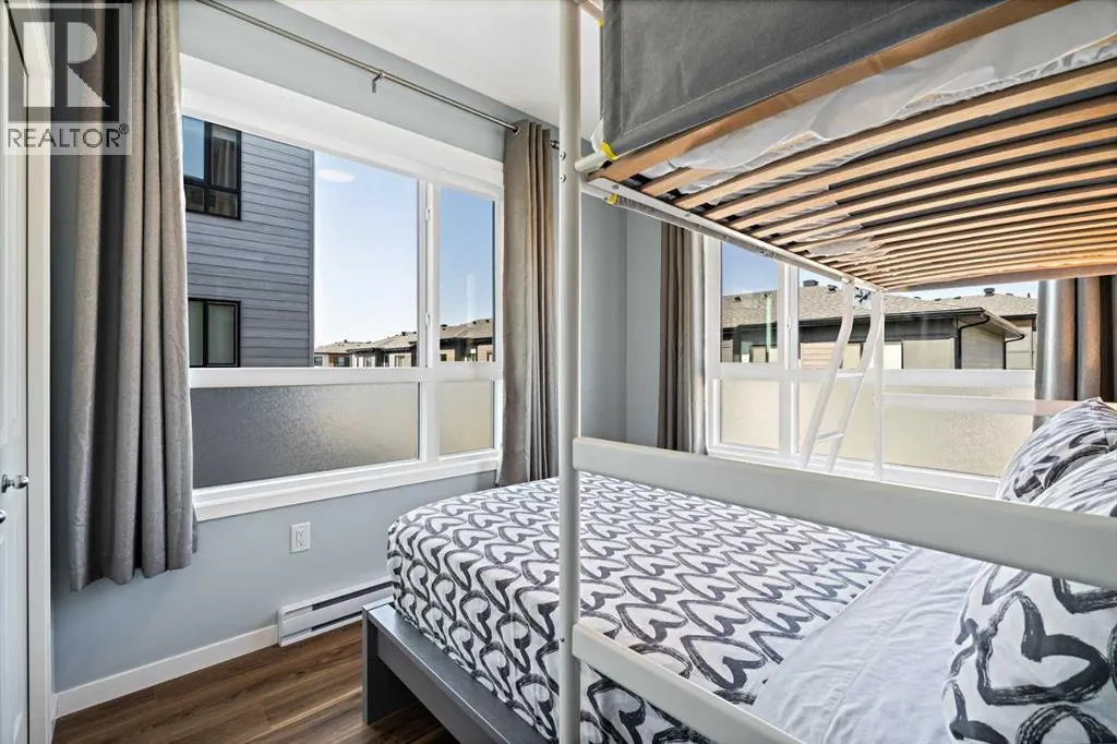 2303, 42 Cranbrook Gardens SE