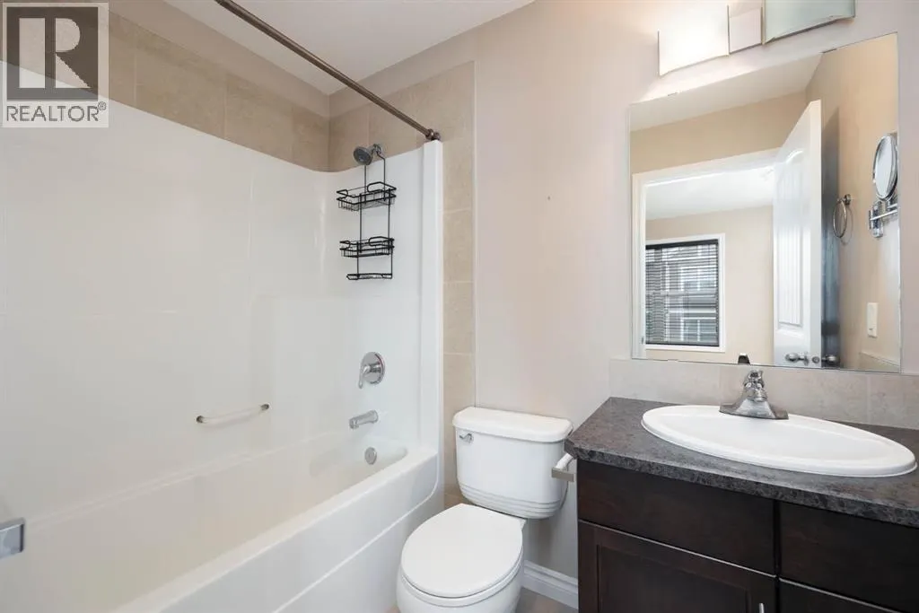 33, 180 Riverstone Ridge