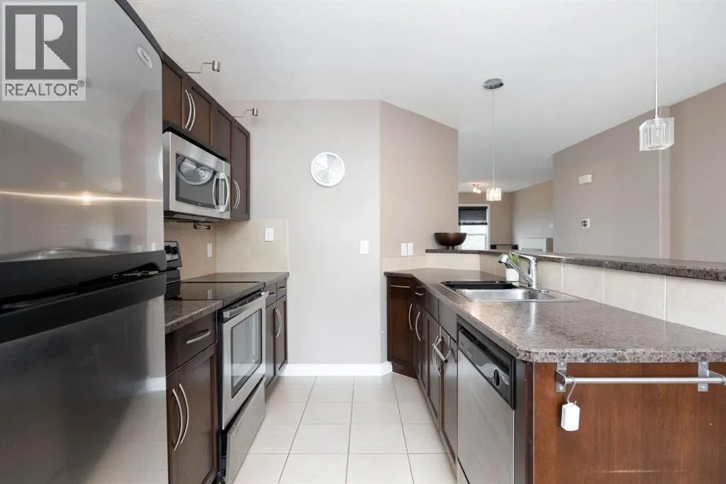 33, 180 Riverstone Ridge