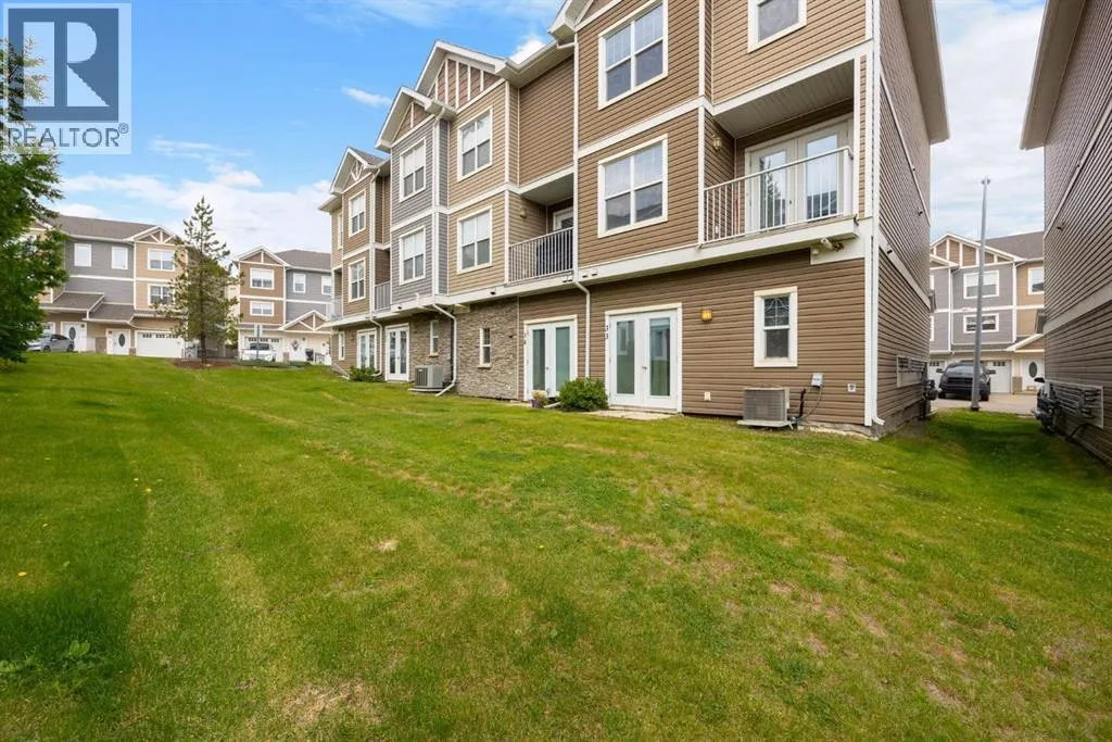 33, 180 Riverstone Ridge